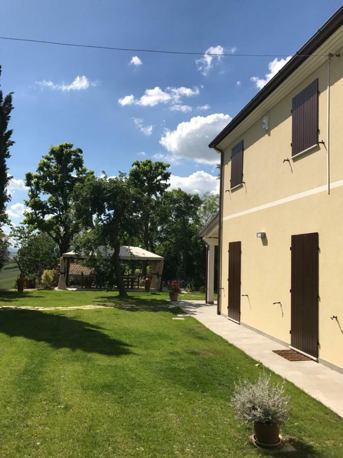 Bed and Breakfast Il Lauro San Costanzo Exterior foto