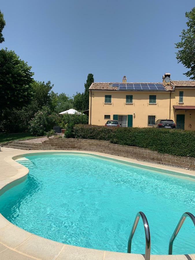Bed and Breakfast Il Lauro San Costanzo Exterior foto